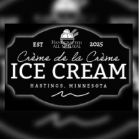 Crème De La Crème logo